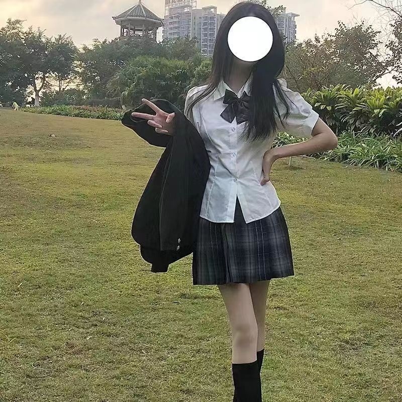 夏季设计感小众jk制服衬衫别致甜辣上衣女短袖日系泡泡袖纯欲衬衣