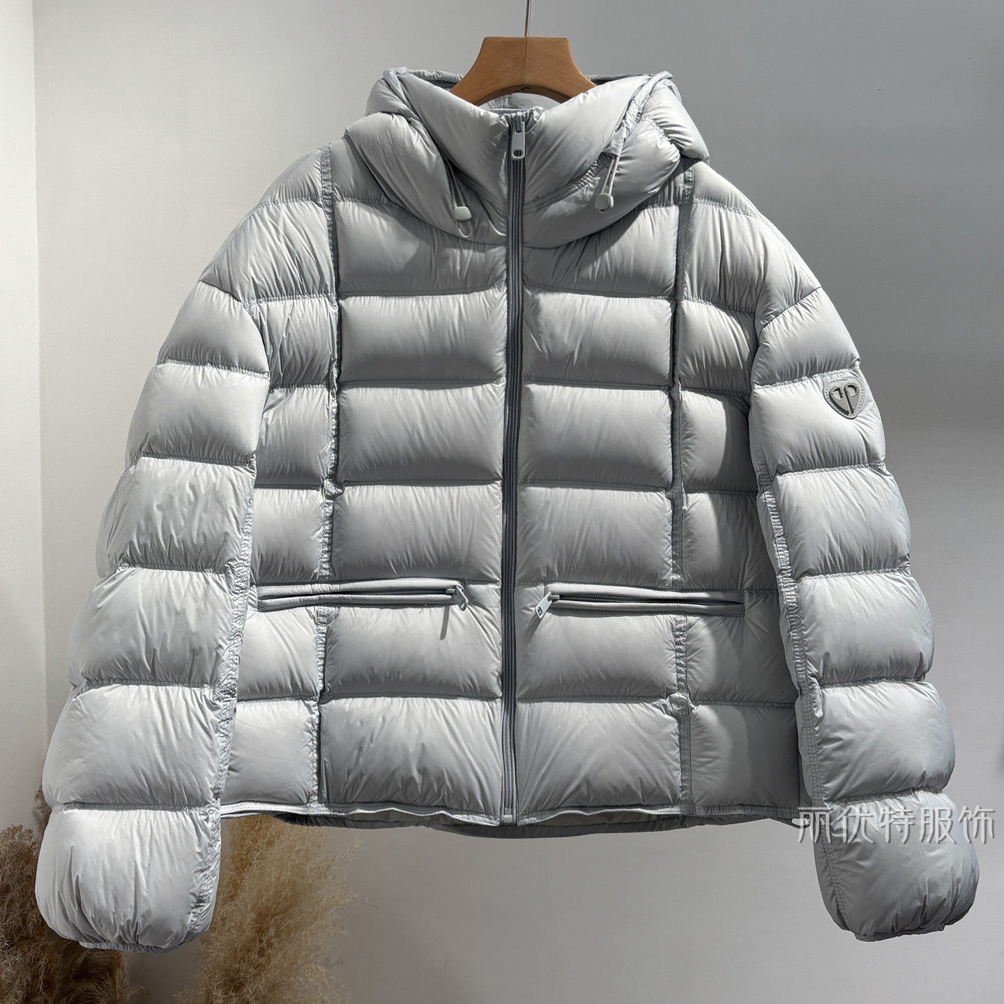 连帽排骨羽绒服女小个子90白鸭绒保暖显瘦蓬松面包服短外套厚款爆,淘宝优惠券,粉丝福利购,淘宝优惠卷