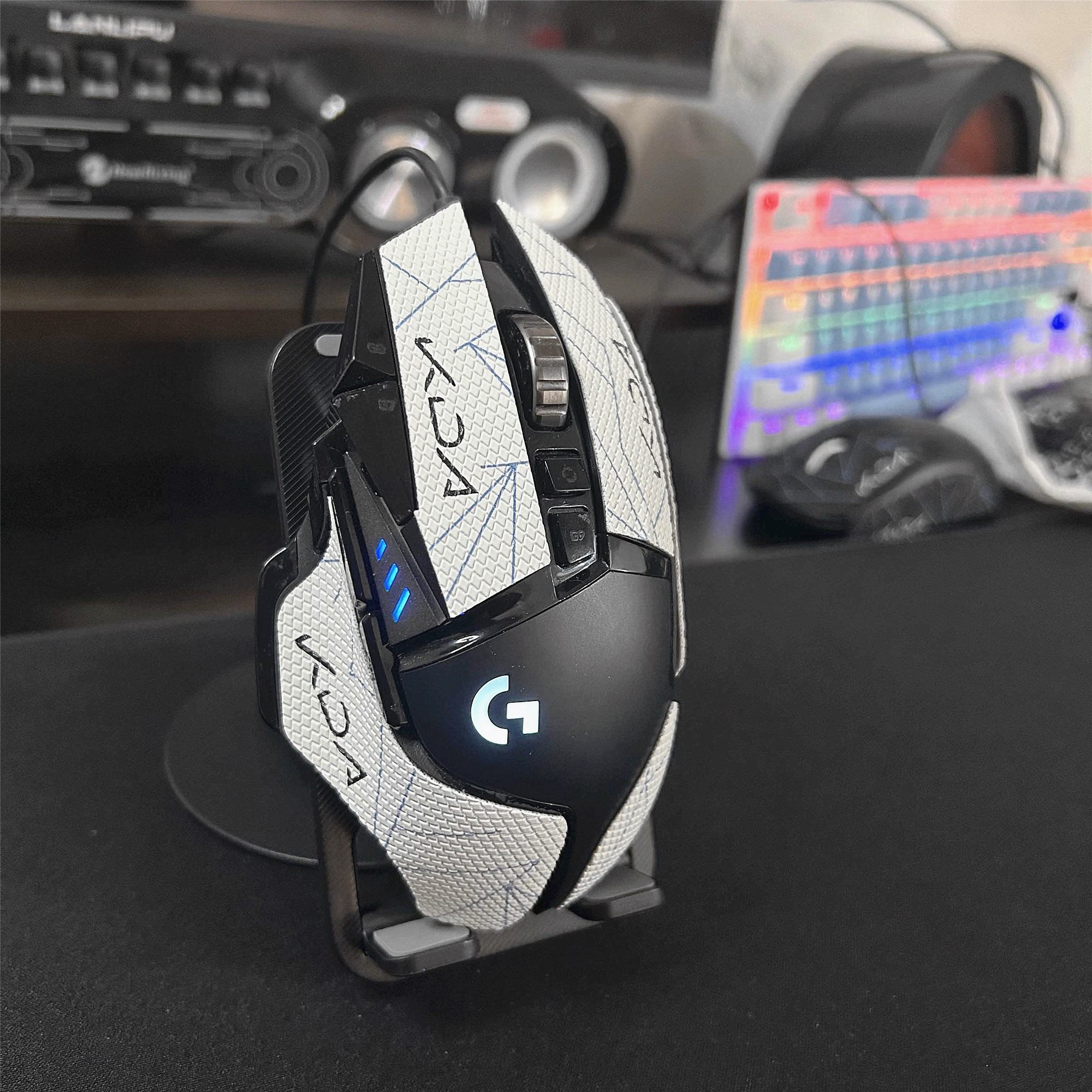 适用罗技G502防滑贴防汗g502hero防滑贴纸g502无线鼠标定制吸汗贴