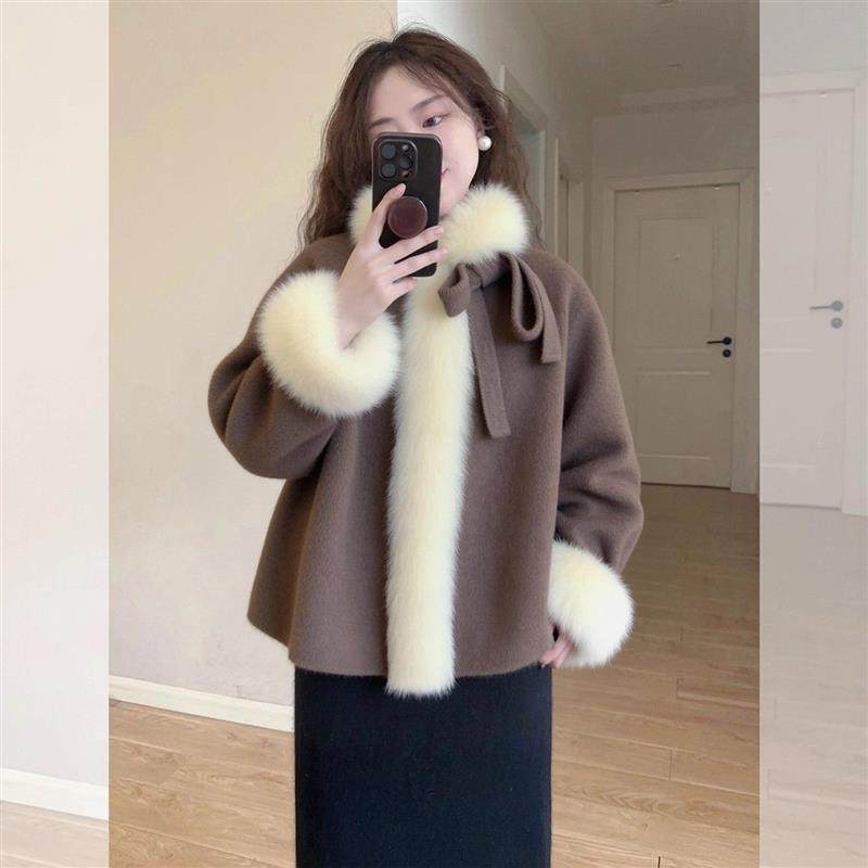 2025新款爆款咖色毛领披肩斗篷呢子大衣女小个子短款宽松毛呢外套,淘宝优惠券,粉丝福利购,淘宝优惠卷