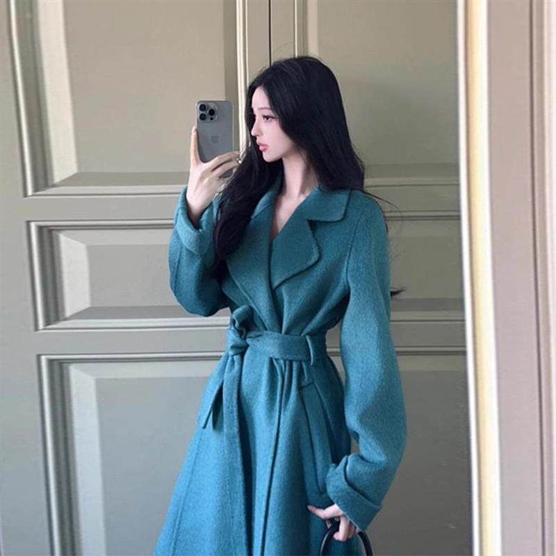 2025冬法式高级感蓝色围巾领长款毛呢外套女洋气独特别致呢子大衣,淘宝优惠券,粉丝福利购,淘宝优惠卷