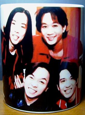 黄家驹水杯纪念品礼物乐队摆件