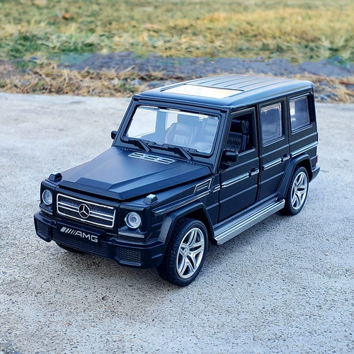 Mercedes Benz, warrior, легкосплавный автомобиль, модель автомобиля, реалистичный внедорожник, транспорт, игрушка со светомузыкой, масштаб 1:32