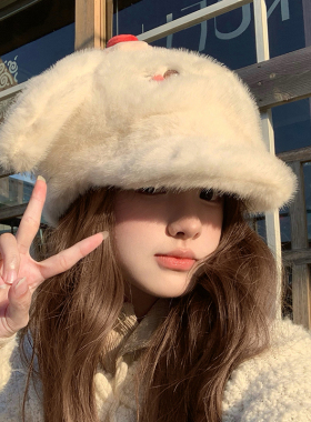 秋冬加厚保暖毛绒小熊渔夫帽女