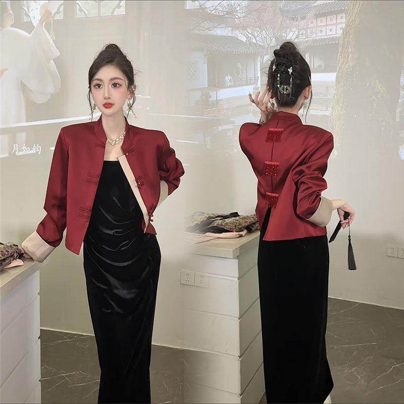 新中式国风套装2024秋季新款高级感小个子盘扣外套+吊带裙两件套,淘宝优惠券,粉丝福利购,淘宝优惠卷