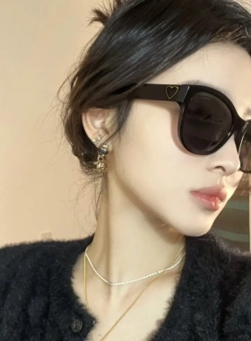 复古美式猫眼黑色爱心墨镜女网红