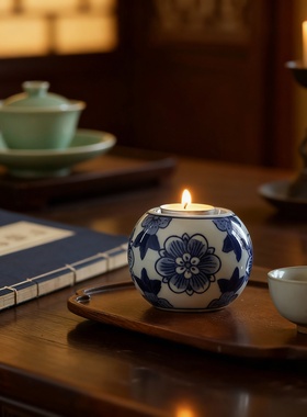 新中式青花瓷花鸟香氛摆件礼盒