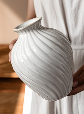 法式简约陶瓷花瓶民宿家居装饰花插摆件干花水养鲜花插花花器