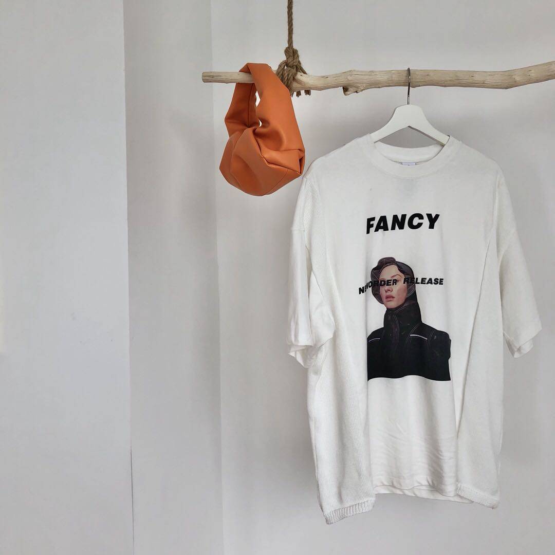 2020春夏装s&she复古人像印花t恤 SASA喵喵T恤