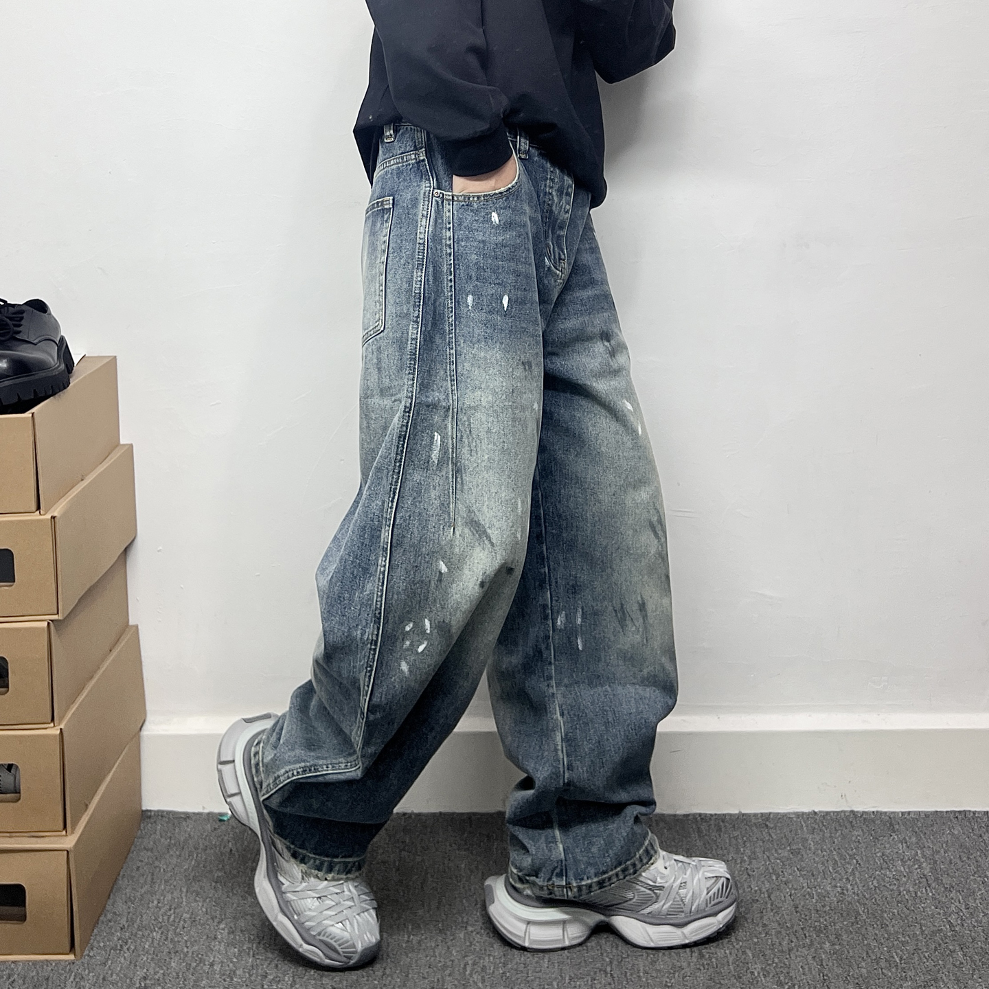 个性涂鸦泼墨弯刀牛仔裤男款潮牌痞帅炸街阔腿裤宽松休闲直筒裤子 - 图1