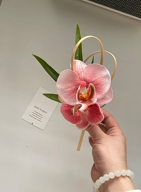 仿真新中式竹子蝴蝶兰胸花红色系胸花小众花艺备婚结婚用品