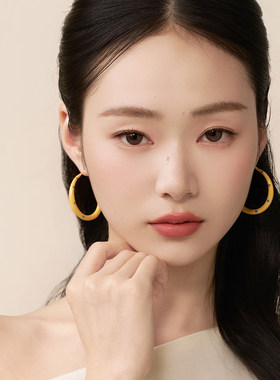 多巴胺黄色波点大圈圈耳环女适合圆脸的耳圈耳钉独特2026新款耳饰