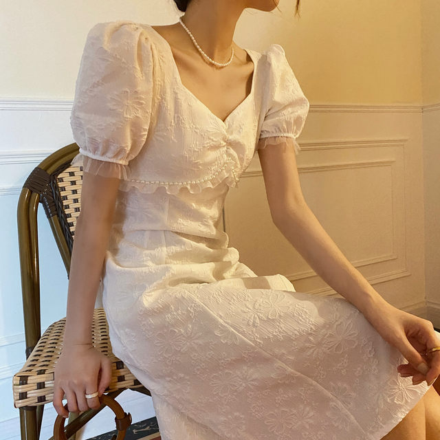 Temperament and thoughtful design, slimming long skirt for girls with pearls