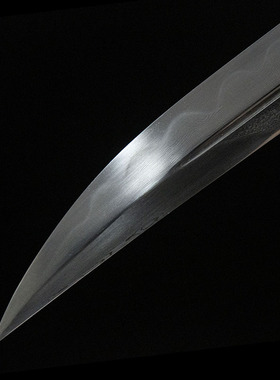 寒梅清刀龙泉市花纹钢覆土烧刃