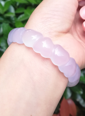 带证书正品巴西冰种心形白玛瑙