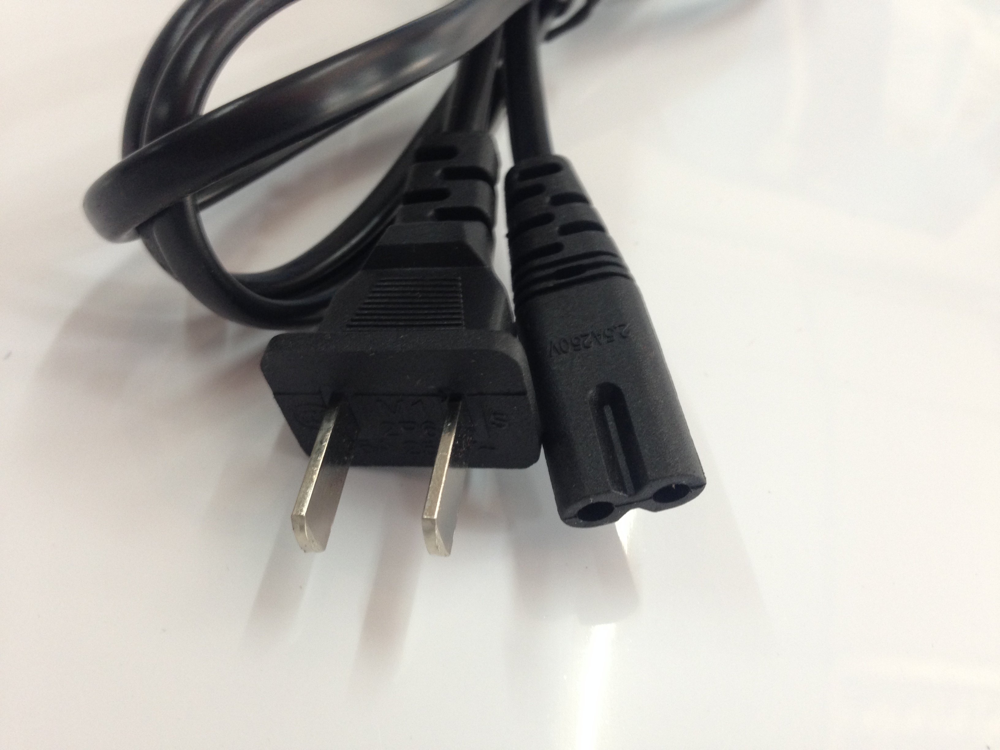 衡之宝/佰伦斯/百仕特樱花联贸科迪耐克斯电子称电子秤两孔充电器