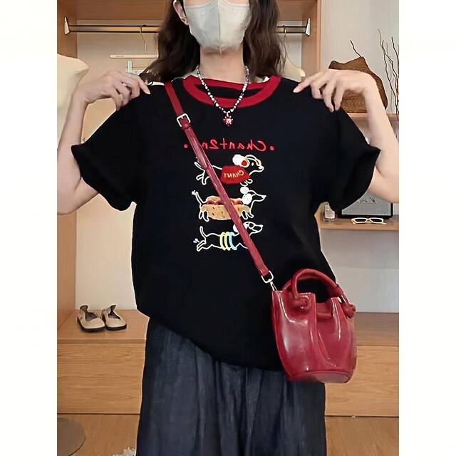 300 pounds plus size women's fat mm embroidered contrasting color T-sleeved summer design new loose slimming top