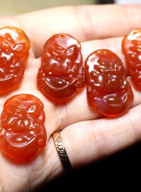 天然玛瑙生肖兔吊坠 本命年转运吉祥物