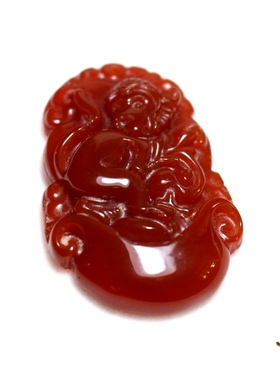 2025年生肖猴红玛瑙吊坠玉坠开运礼物吉祥物送闺蜜情人挂件项链