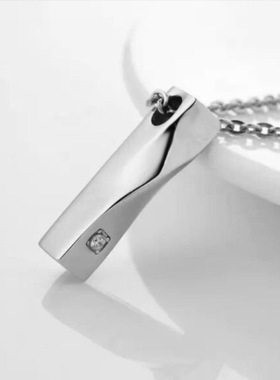 可打开方形不锈钢装骨灰亲人项链