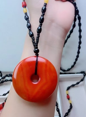 战国红色缠丝玛瑙玉髓平安扣吊坠男女款挂件本命年项链长款毛衣链