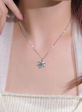 冰雪奇缘蓝色锆石雪花项链女清新小众设计感锁骨链轻奢高级配饰