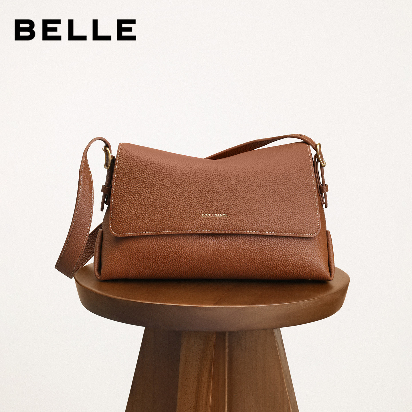 百丽包包女款新款真牛皮高级通勤单肩斜挎旅行小方包M8605DX5,淘宝优惠券,粉丝福利购,淘宝优惠卷