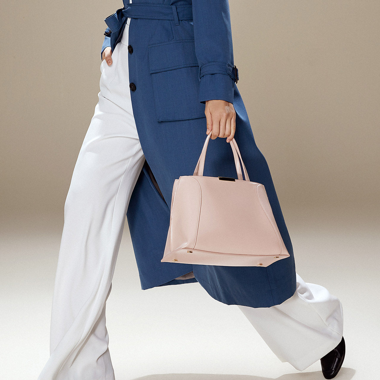 百丽2020秋新款商场同款流行托特包 百丽女士包袋