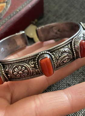 搜十复古男女通用珊瑚手镯