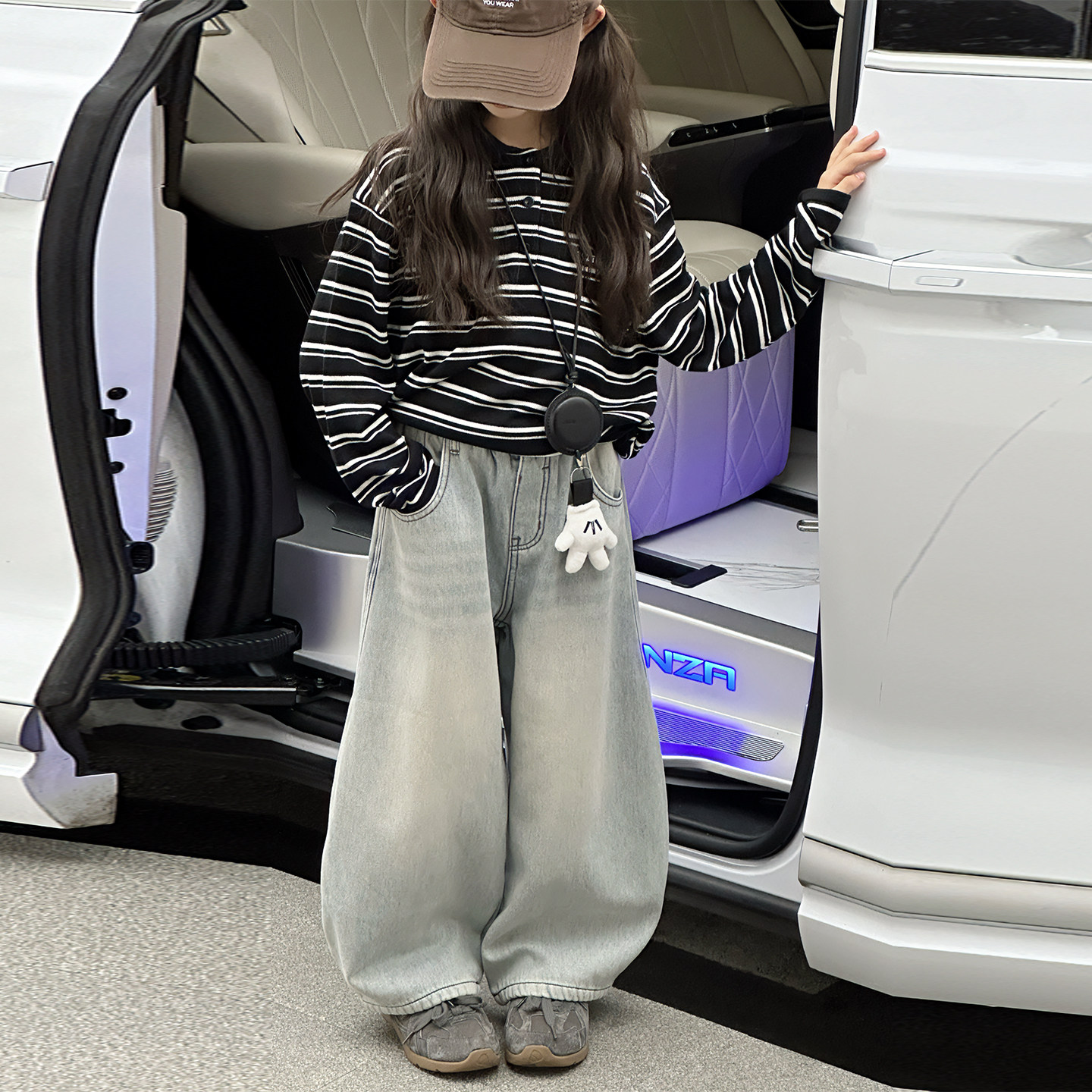 女童时尚设计感牛仔裤2026春秋新款女大童宽松百搭阔腿裤儿童裤子,淘宝优惠券,粉丝福利购,淘宝优惠卷