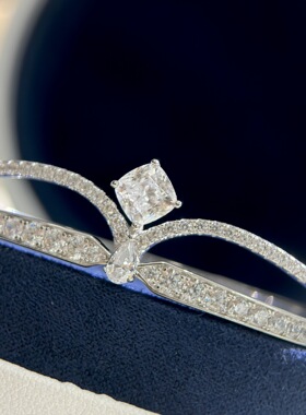 S925纯银皇冠高级感繁花辉映系列方钻奢华贵气优雅纯银925手镯