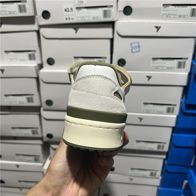 Adidas/三叶草 Forum 84 Low 男子经典复古低帮休闲板鞋 ID4762 - 图1