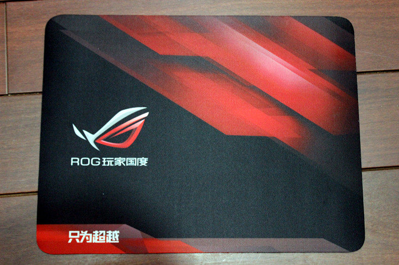 华硕玩家国度 ROG飞行堡垒电竞 竞技 吃鸡游戏