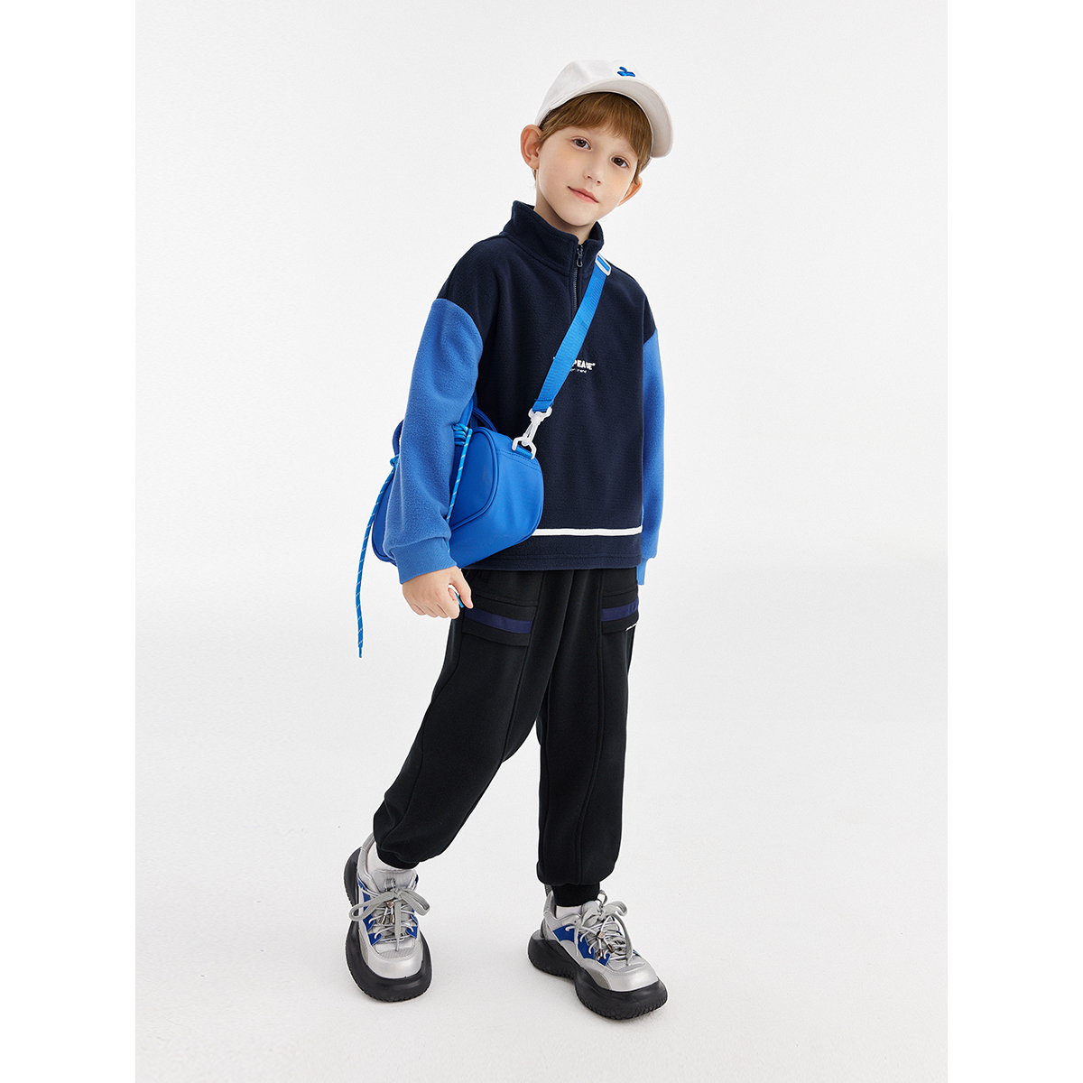 MINIPEACE太平鸟童装男童卫衣立领开叉上衣儿童摇粒绒加绒秋冬款