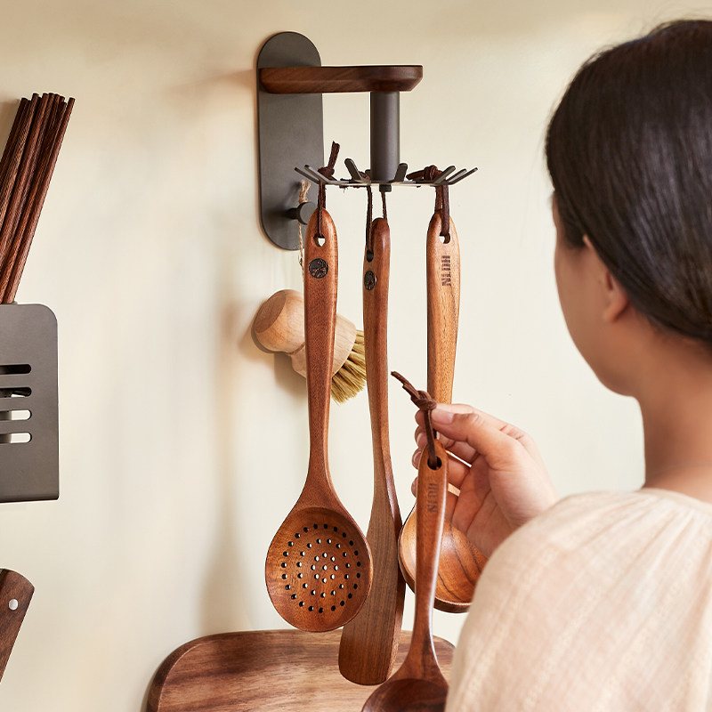 厨房多功能旋转挂架墙上免打孔勺子铲子置物架壁挂式八爪鱼挂钩,淘宝优惠券,粉丝福利购,淘宝优惠卷