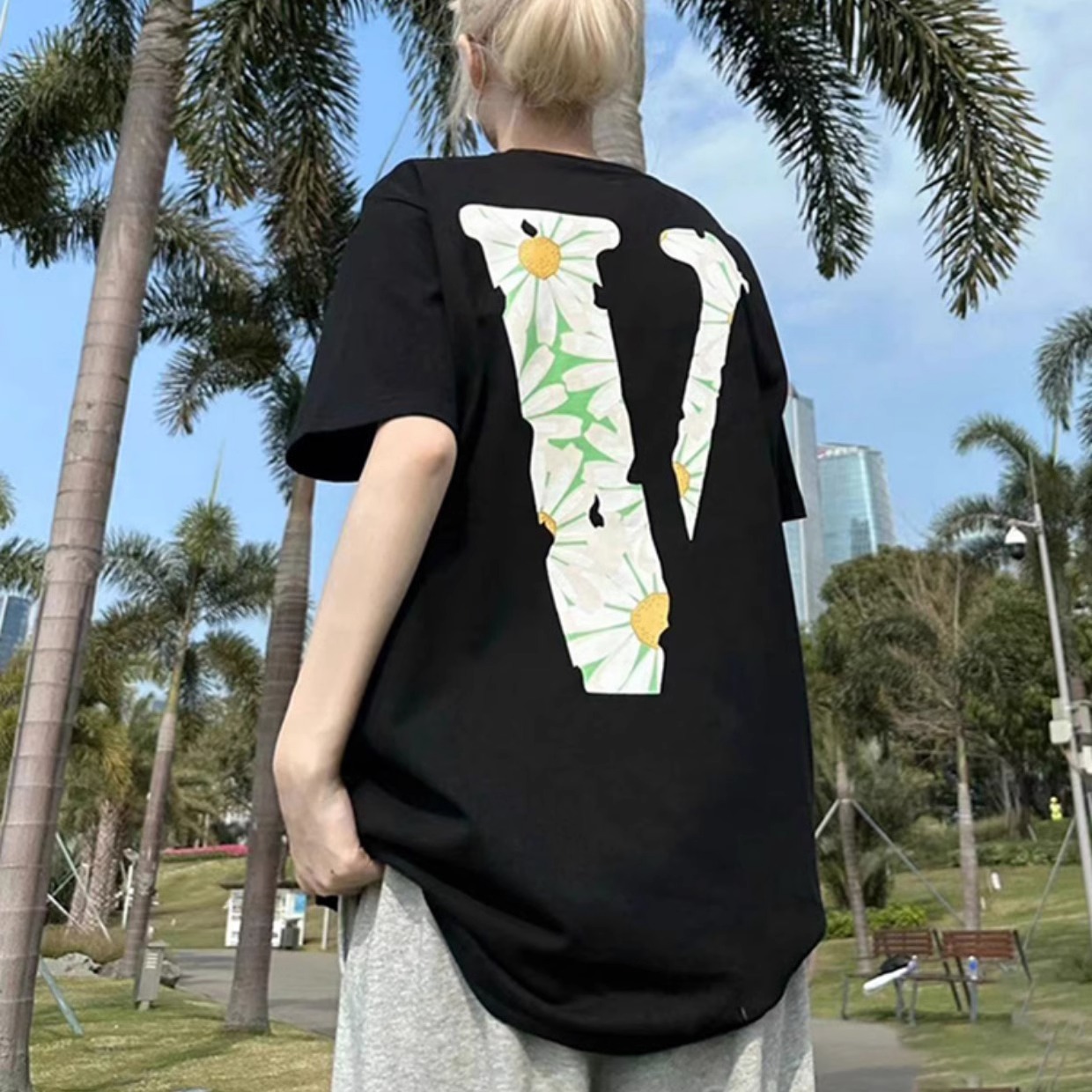 过验VLONE JERRY大V烟雾反光宽松短袖樱花男女情侣T恤潮牌街头夏-图2