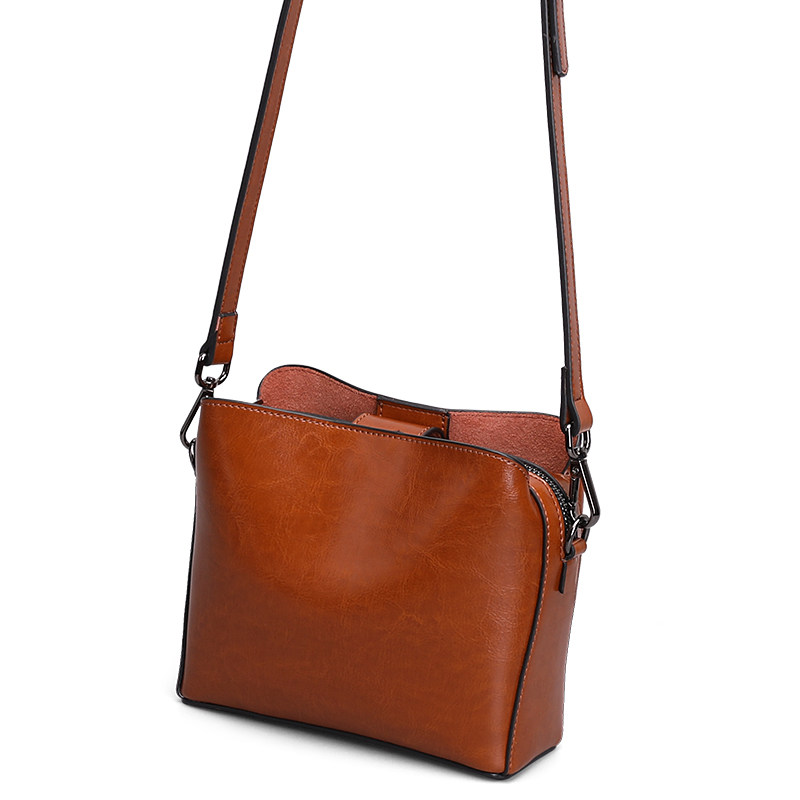 蓝舞牛皮2020秋冬新款单肩小包包 蓝舞女士包袋