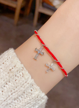 秋冬新款简约复古红色本命年十字架流苏手绳气质百搭设计感手链