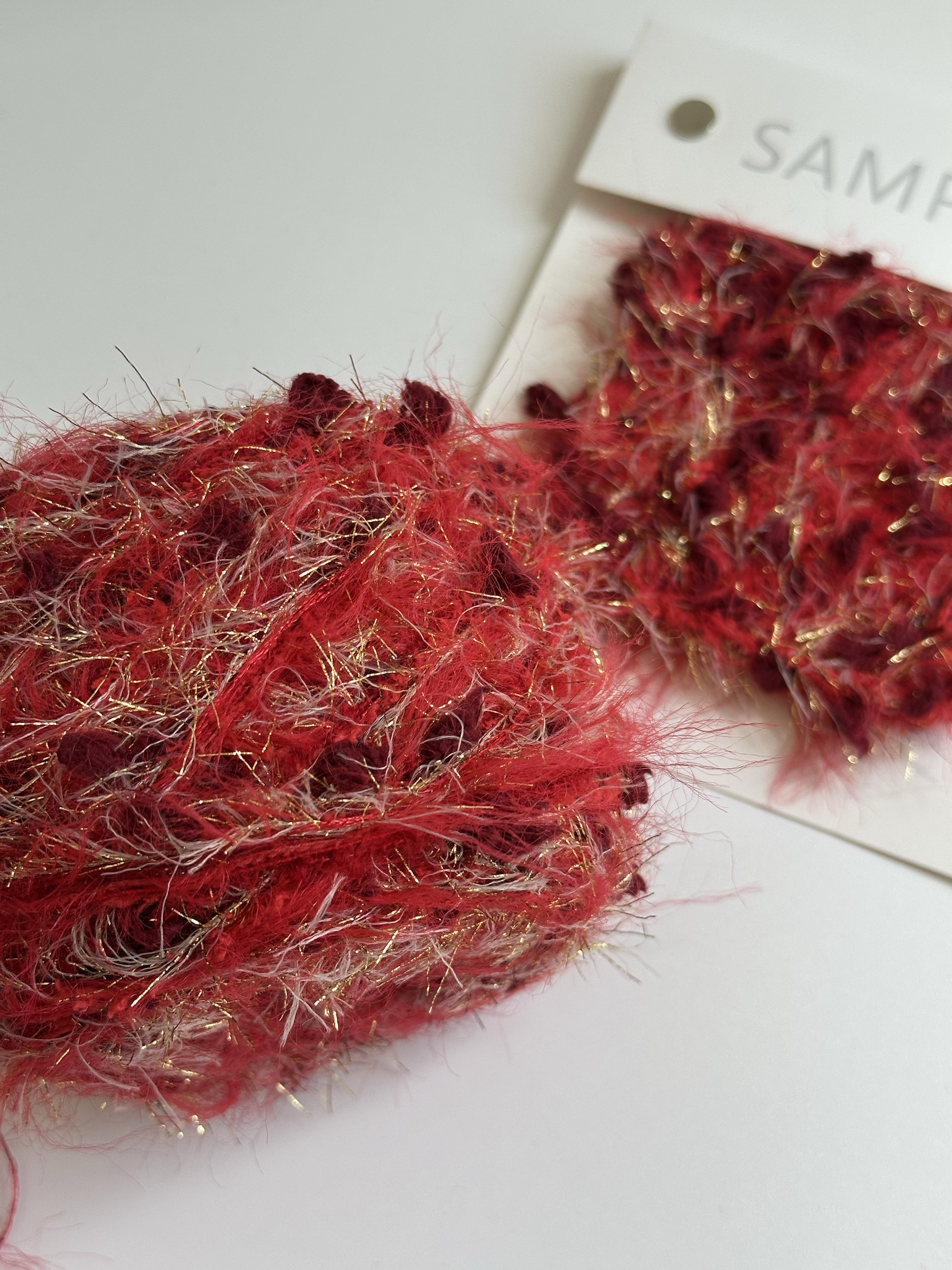 手混线【烈焰】红色围巾线diy围脖钩织帽子秋冬季送女友闺蜜毛线,淘宝优惠券,粉丝福利购,淘宝优惠卷