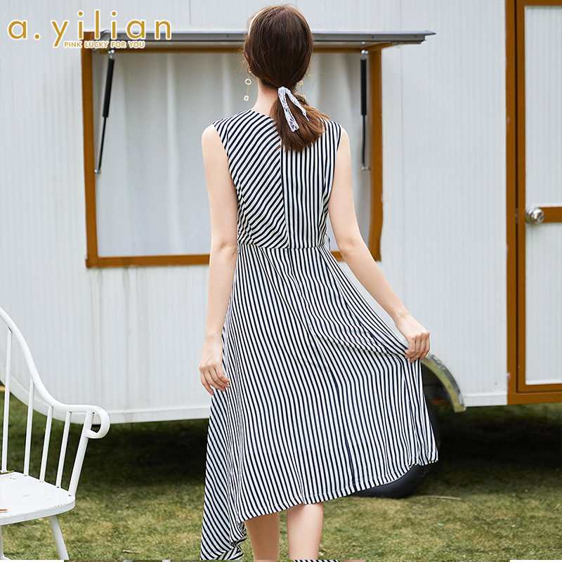 阿依莲连衣裙夏2020年新款显瘦条纹 ayilian连衣裙
