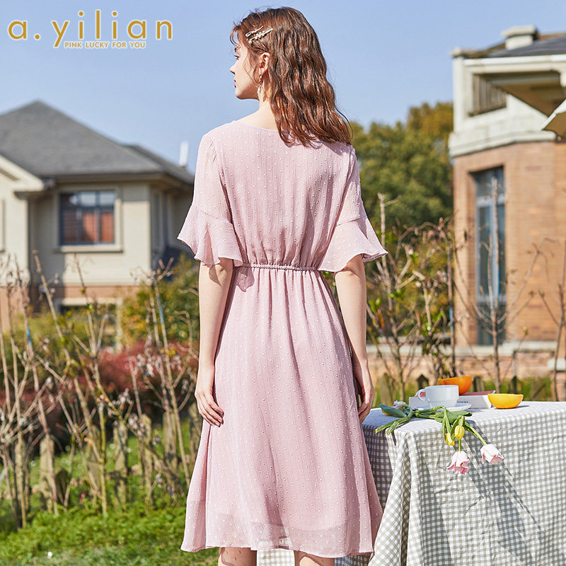阿依莲2020夏季新款剪花收腰连衣裙 ayilian连衣裙