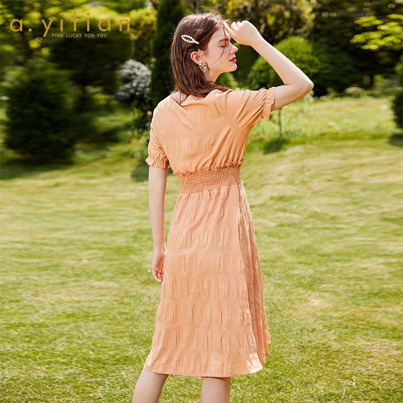  ayilian连衣裙