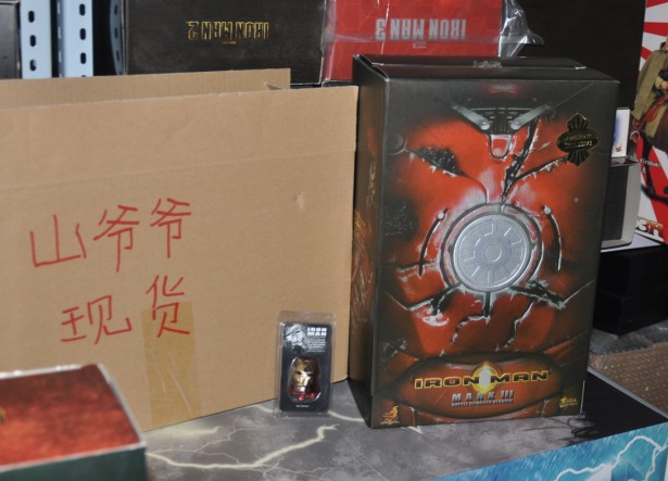 hottoys ht 1:6 mk1mk2mk3mk4mk5mk6mk7钢铁侠VIP版限定会场全套 - 图3