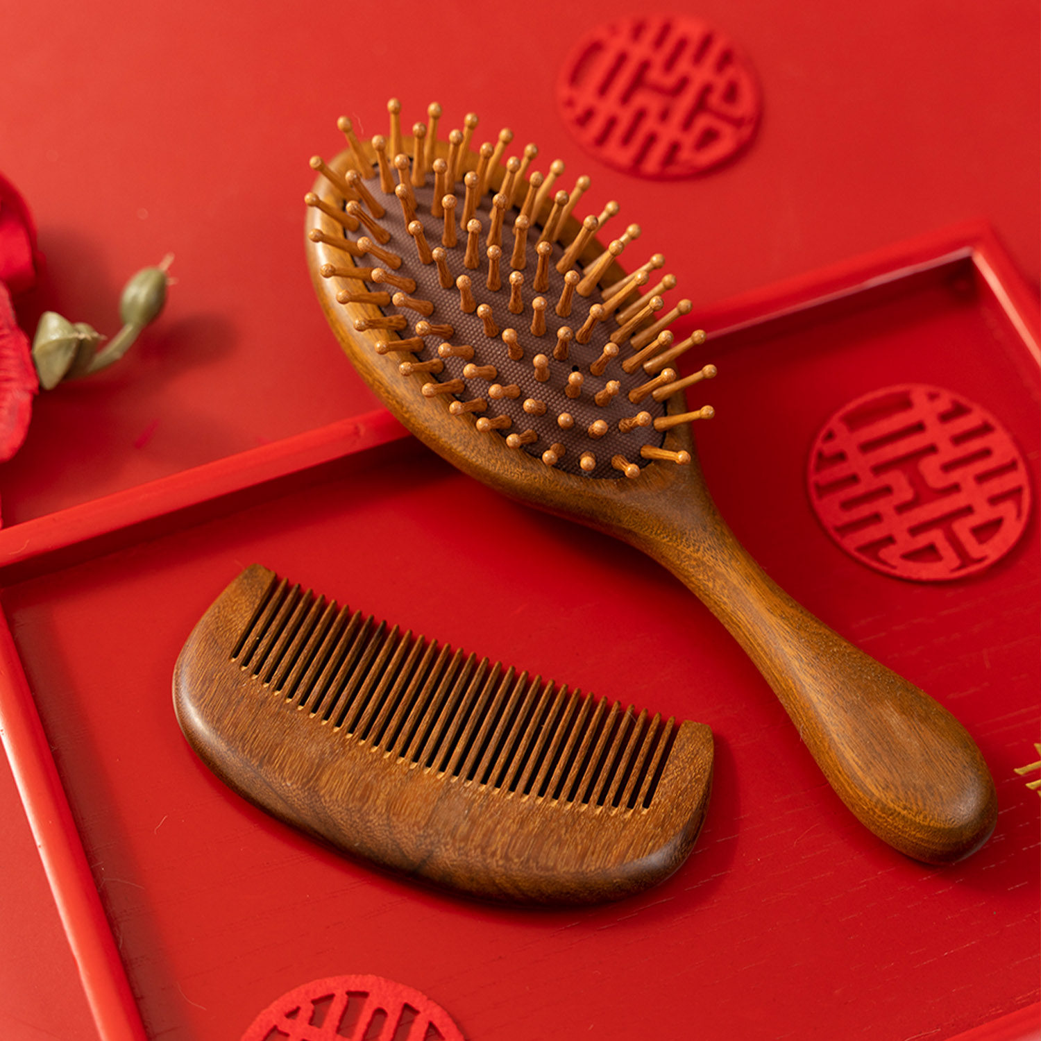 无独有偶结婚梳子红色气垫梳一对新娘陪嫁喜镜子套装礼盒礼物婚庆,淘宝优惠券,粉丝福利购,淘宝优惠卷
