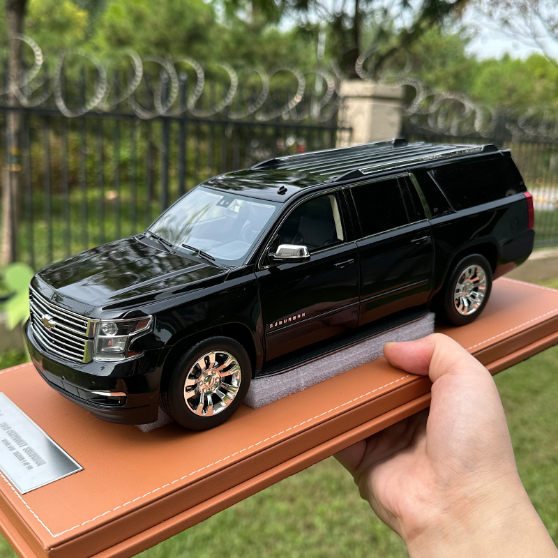 GOC 1:18雪佛兰萨博班 Suburban Tahoe LTZ SUV 2015汽车模型车模 - 图0