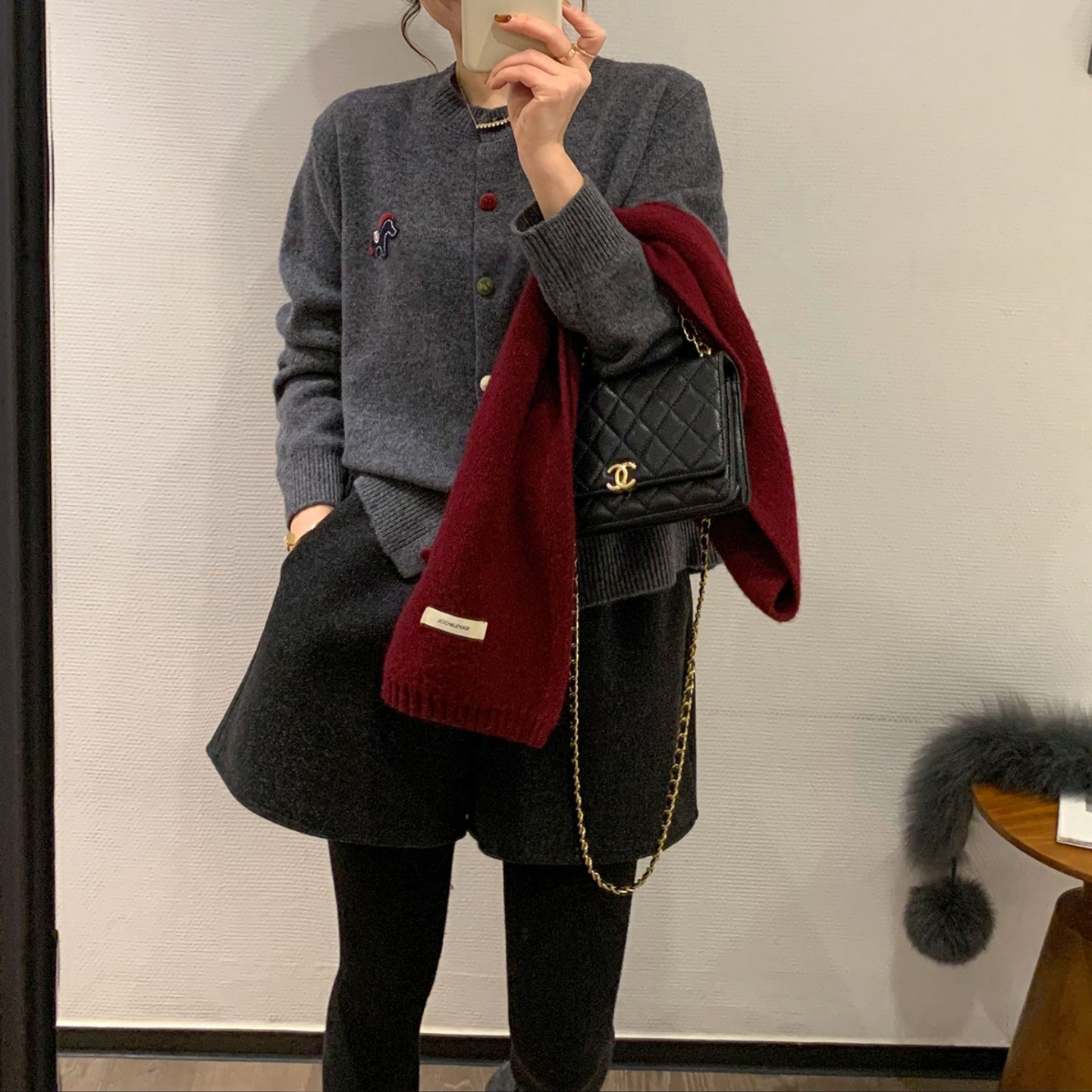 黑灰色松紧腰a字毛呢短裤女大码胖妹妹2025冬季休闲高腰显瘦短裤,淘宝优惠券,粉丝福利购,淘宝优惠卷