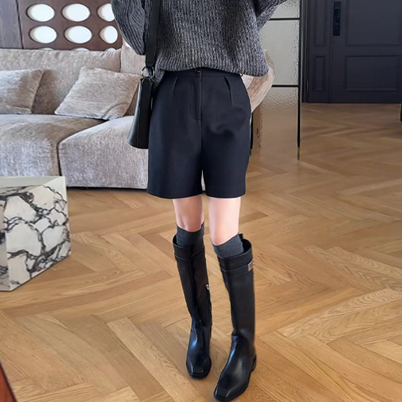 高级感黑色毛呢短裤女秋冬2025新款大码胖mm高腰显瘦洋气百搭裤子,淘宝优惠券,粉丝福利购,淘宝优惠卷