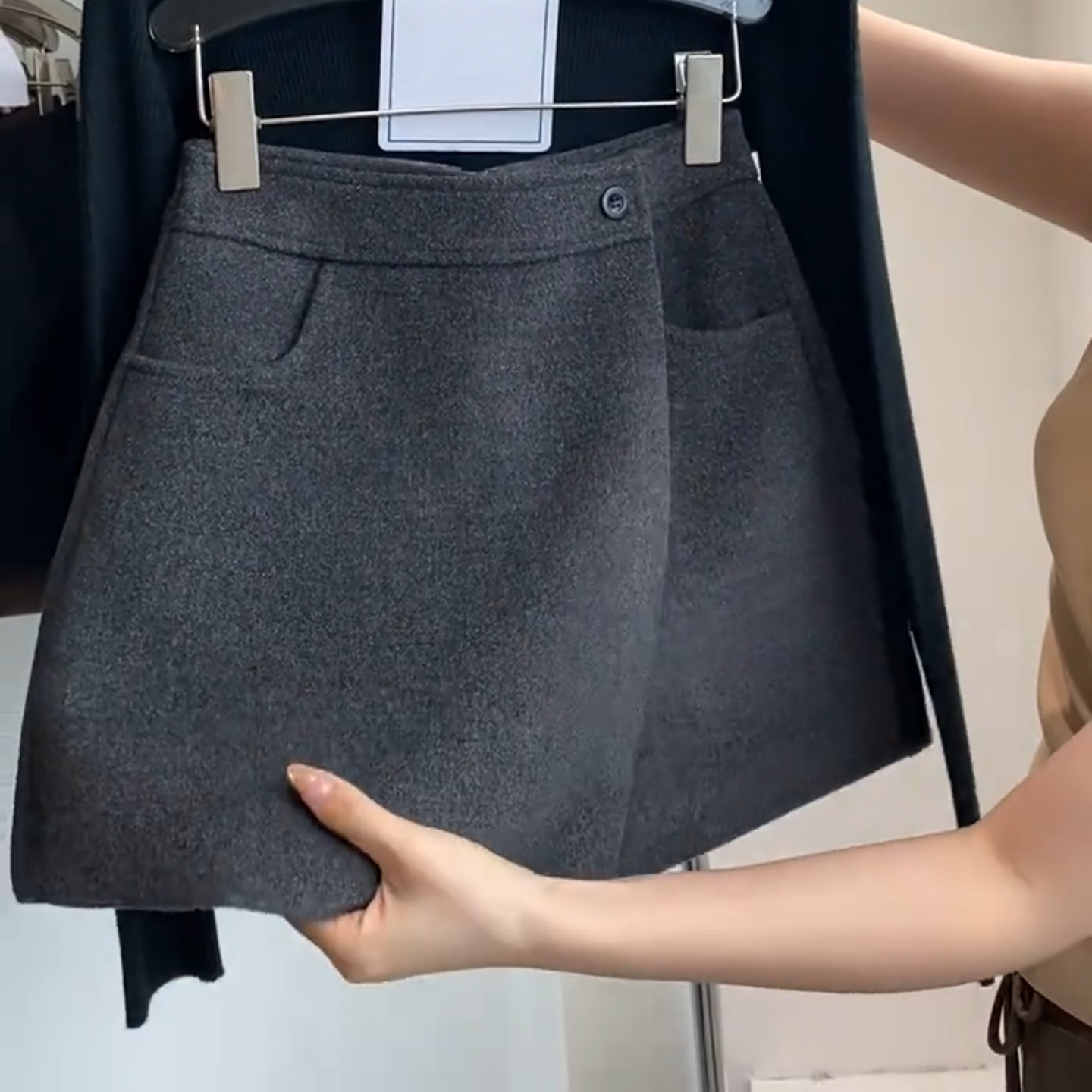 胖mm秋冬加厚毛呢半身裙高腰显瘦不规则斜边呢子a字裙口袋短裤裙,淘宝优惠券,粉丝福利购,淘宝优惠卷