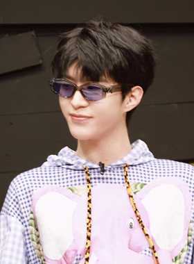 新说唱范丞丞同款眼镜Y2K千禧风辣妹墨镜女高级感ins太阳眼镜男