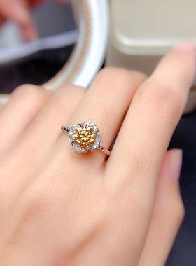 少女简约时尚八心八箭仿香槟色摩根石莫桑钻硞石镶满钻镀白金戒指